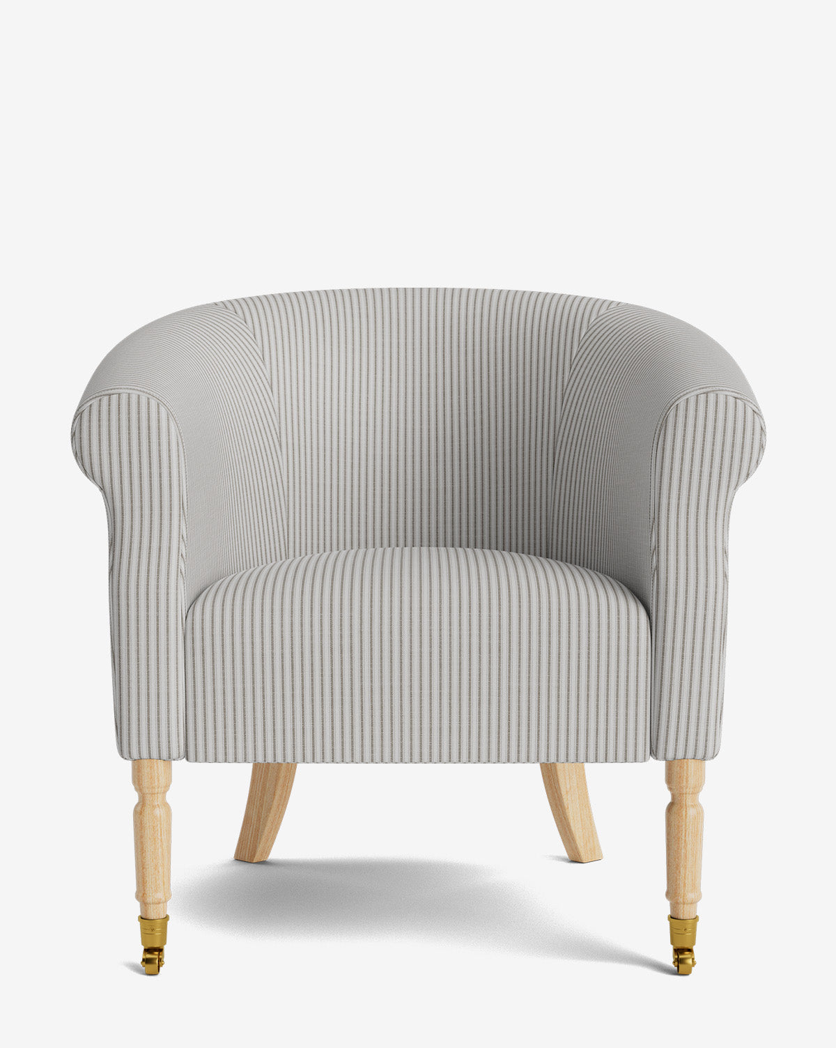 Fauteuil de salon capitonné traditionnel avec éléments incurvés et tissu de créateur pour le salon