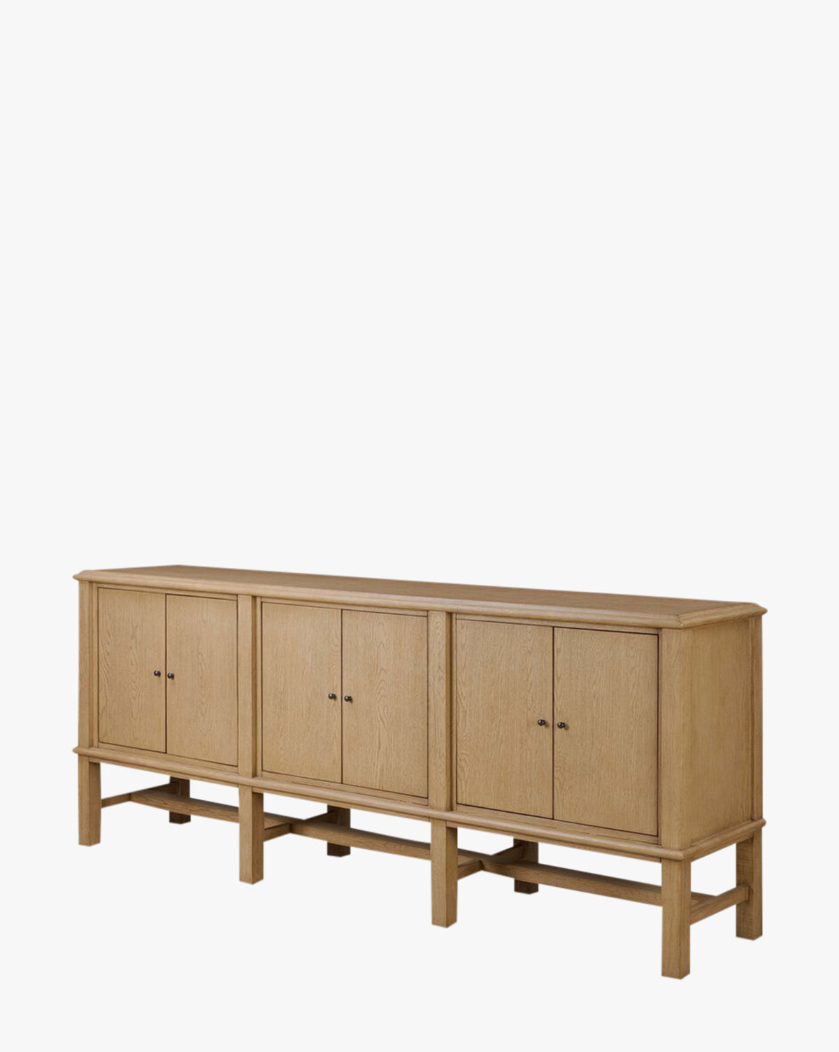 Buffet moderne en bois avec lignes épurées et grand rangement pour salon