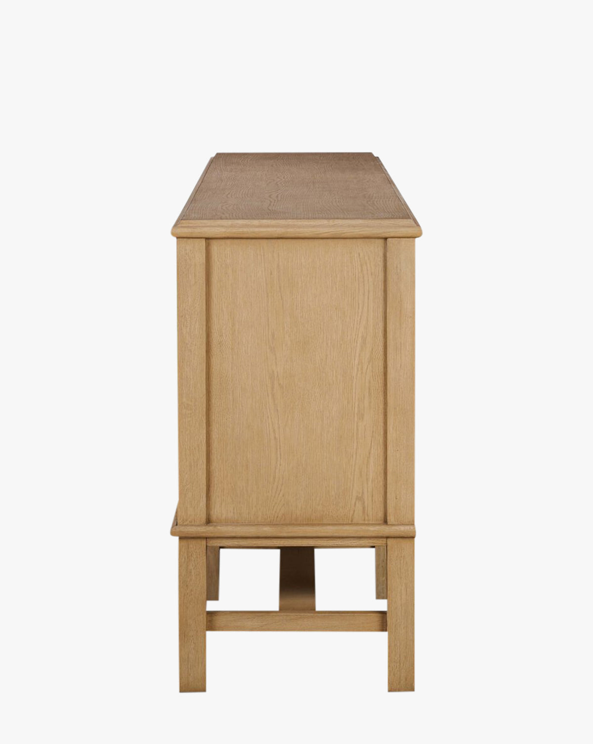 Buffet moderne en bois avec lignes épurées et grand rangement pour salon