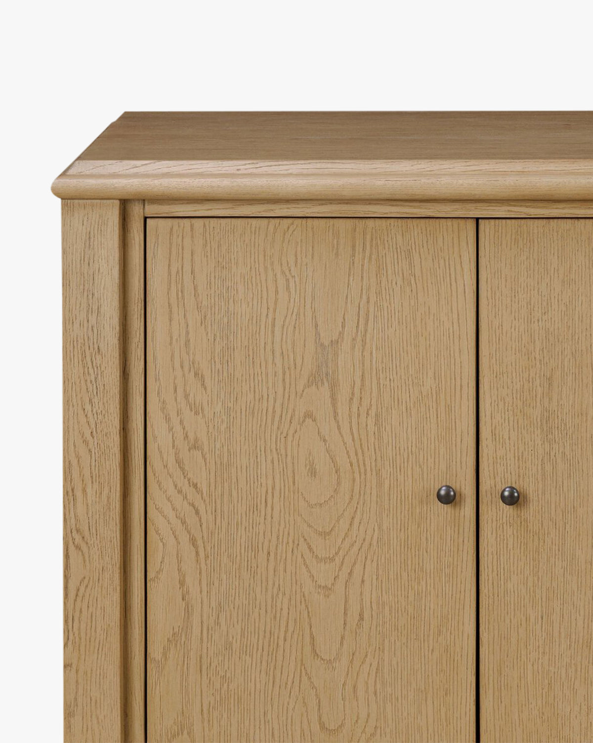 Buffet moderne en bois avec lignes épurées et grand rangement pour salon