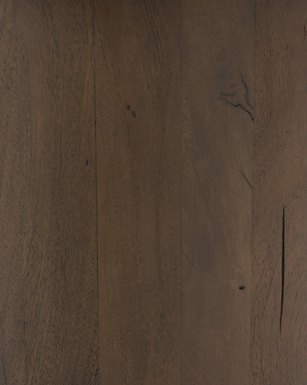 Table d'appoint moderne en bois avec matériaux naturels pour le salon