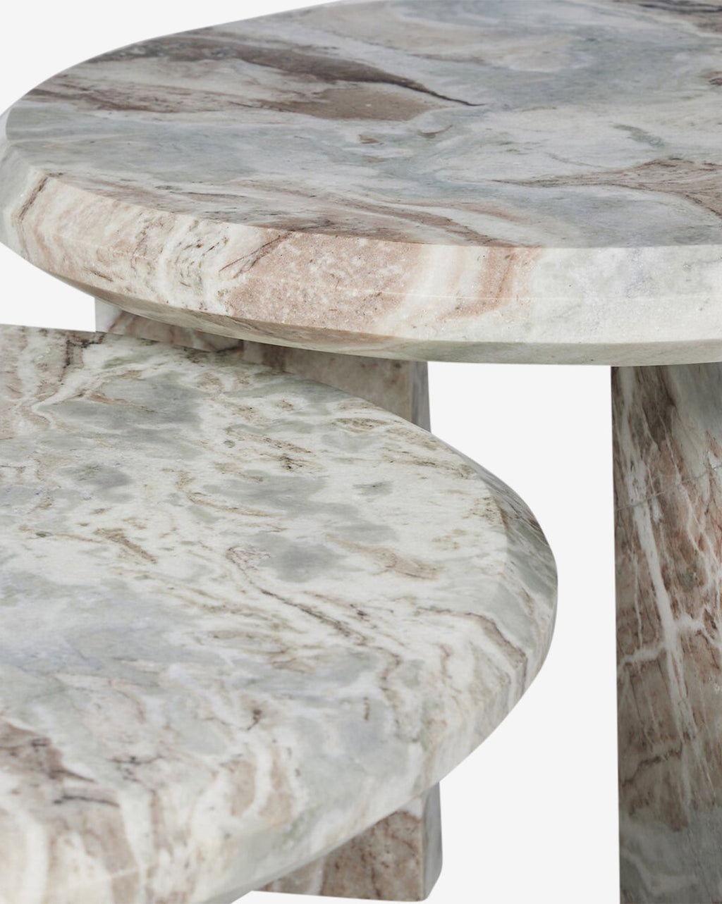 Ensemble de tables d'appoint gigognes modernes en marbre massif avec forme sculpturale ronde pour le salon