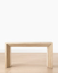 Console en bois sculpturale avec silhouette étagée pour le salon