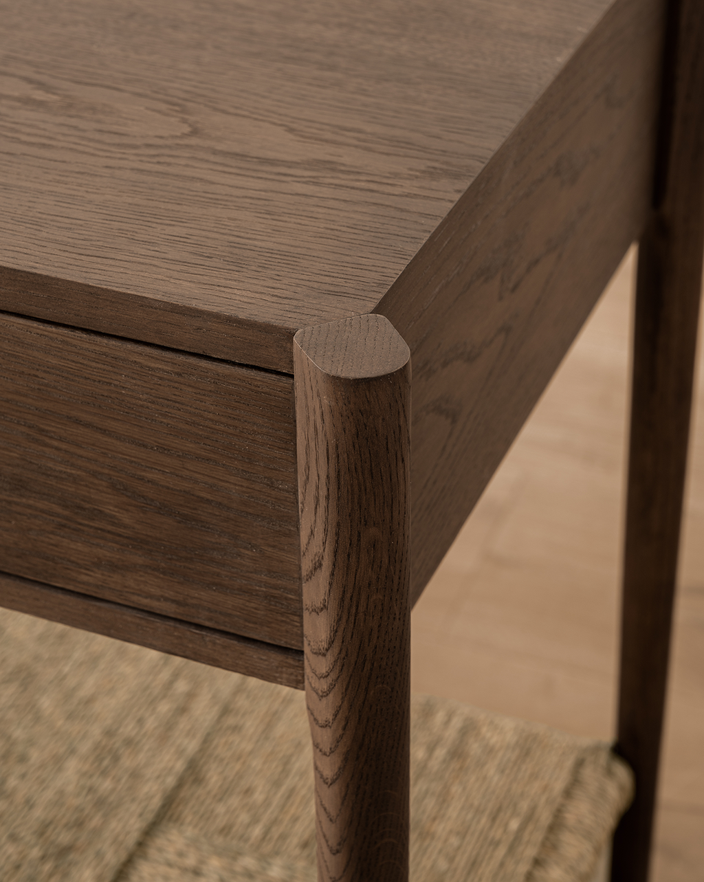 Console moderne en bois avec 2 tiroirs de rangement pour le salon