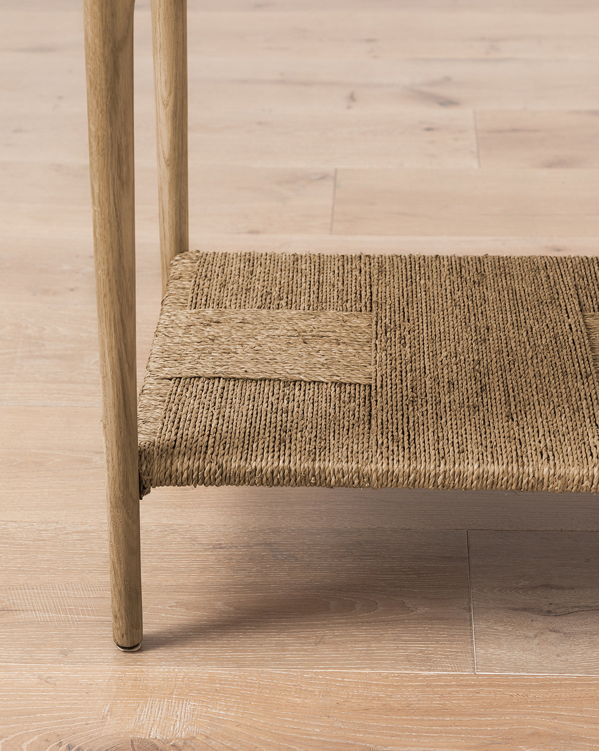 Console moderne en chêne blanc au fini naturel pour le salon