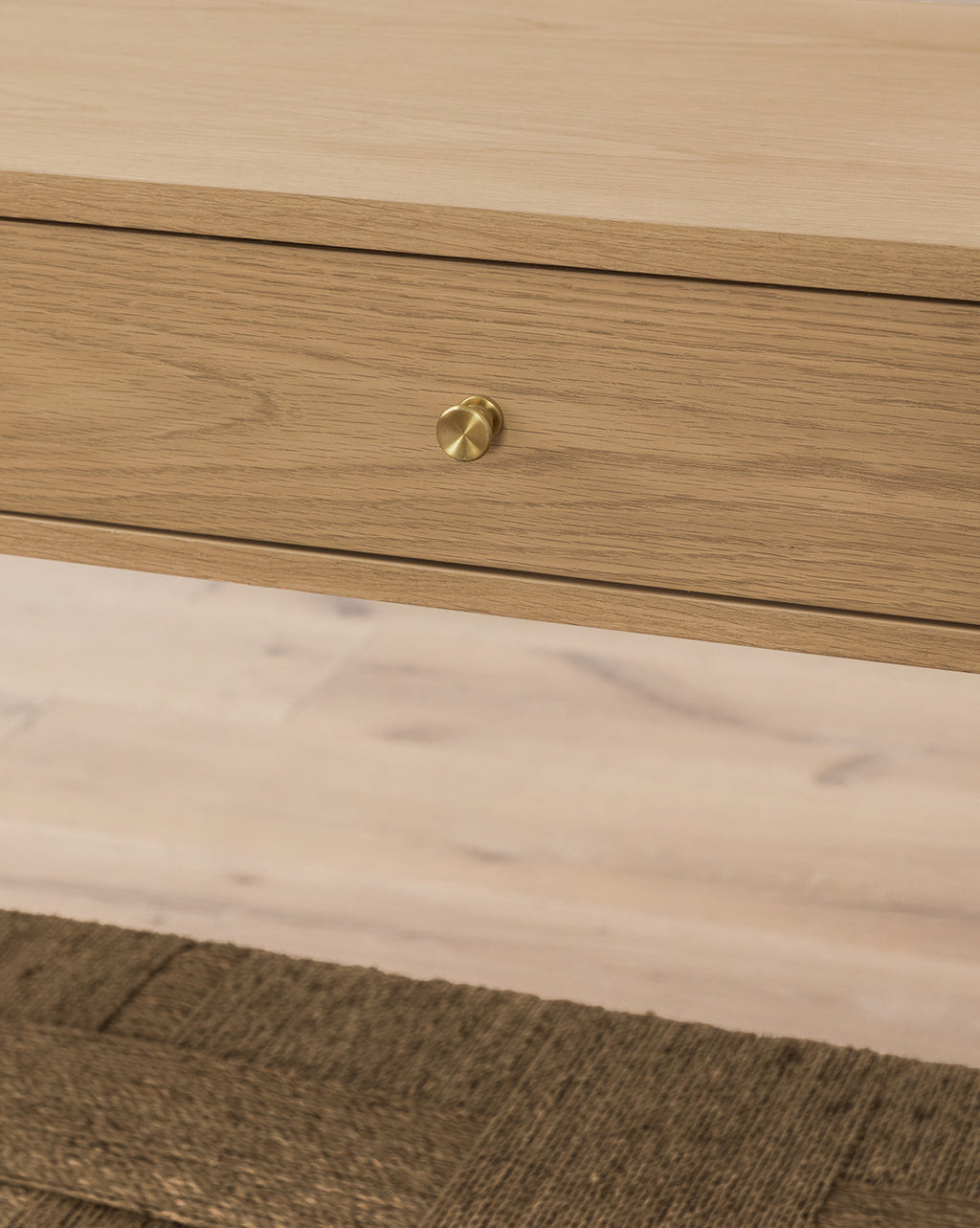 Console moderne en chêne blanc au fini naturel pour le salon