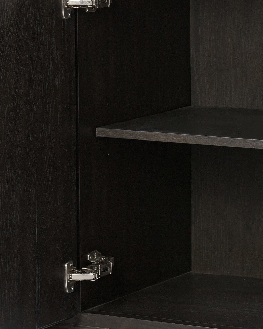 Bahut en chêne moderne avec finition chaleureuse et grand espace de rangement pour le salon