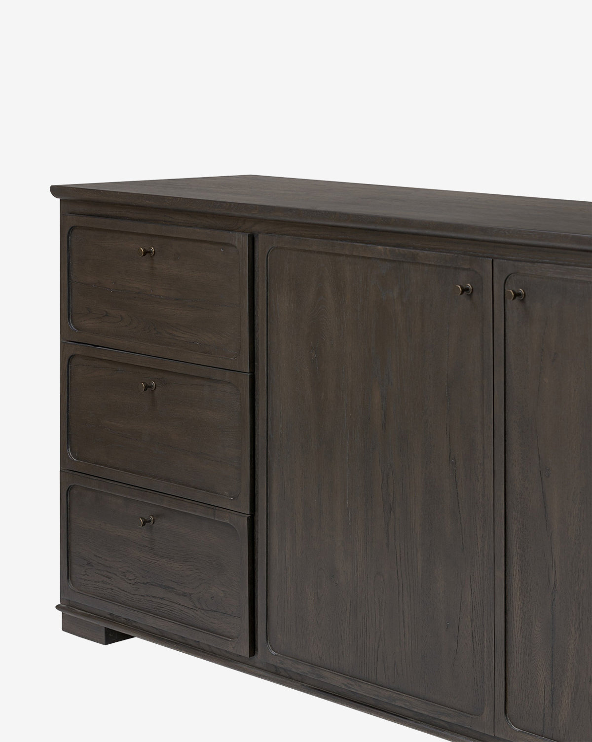 Bahut en chêne moderne avec finition chaleureuse et grand espace de rangement pour le salon