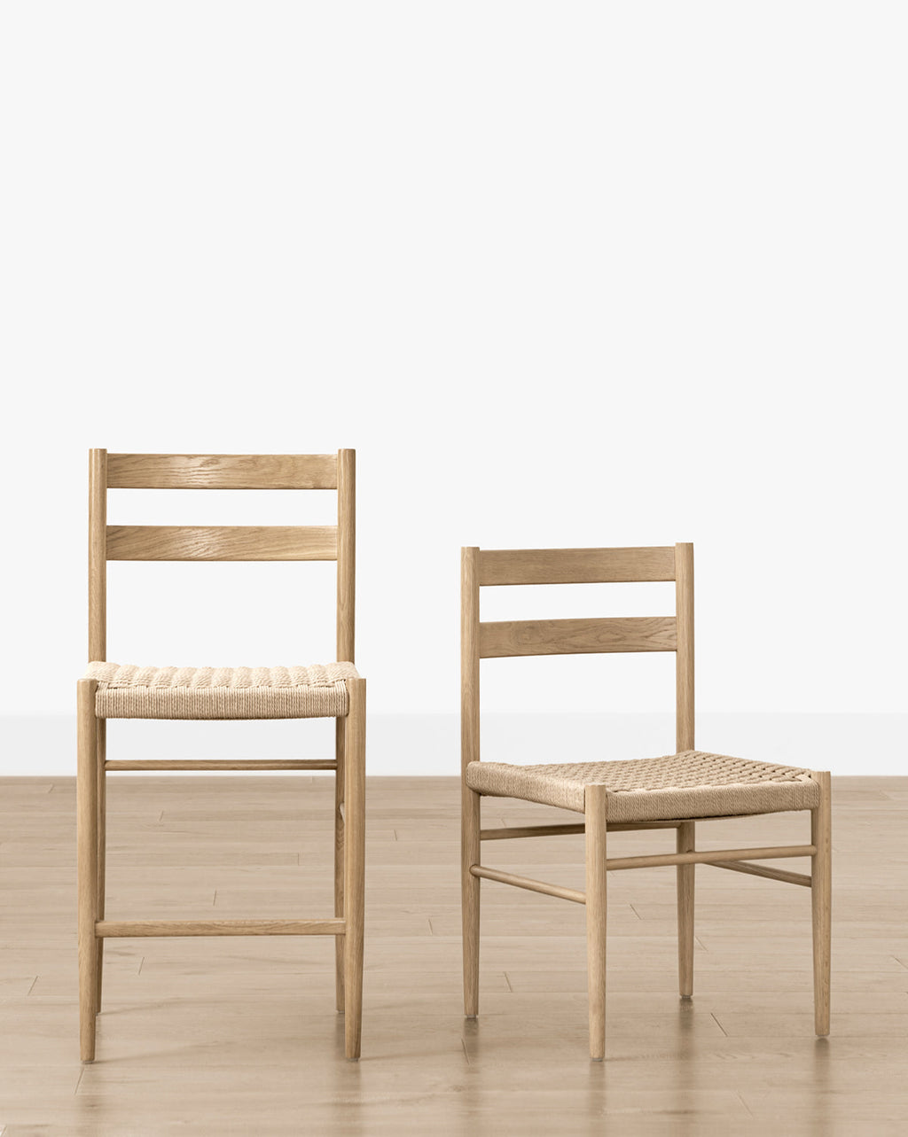Tabouret de comptoir danois en corde de papier avec assise tissée de style transitionnel pour salle à manger