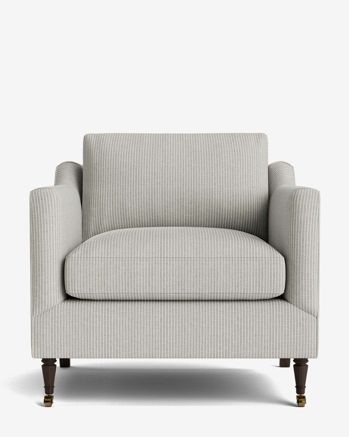 Fauteuil de salon classique capitonné avec rembourrage profond et silhouette ajustée pour le salon