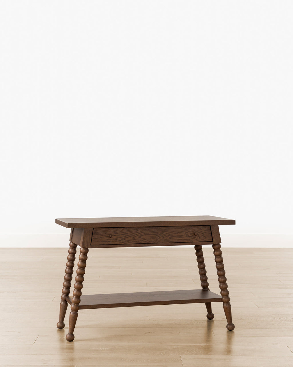Console de salon traditionnelle en noyer et chêne avec design classique