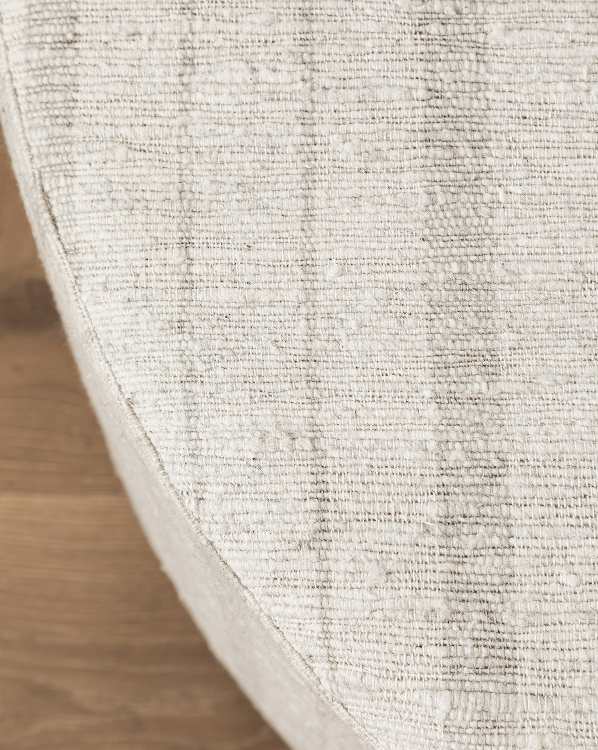 Pouf rond rembourré classique avec coussin moelleux pour salon