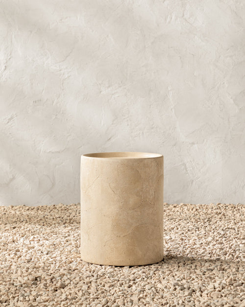 Table d'appoint d'extérieur Coastal avec conception résistante aux intempéries pour l'extérieur