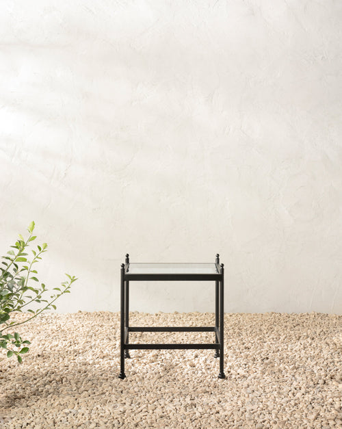Table d'appoint d'extérieur côtière en matériaux naturels