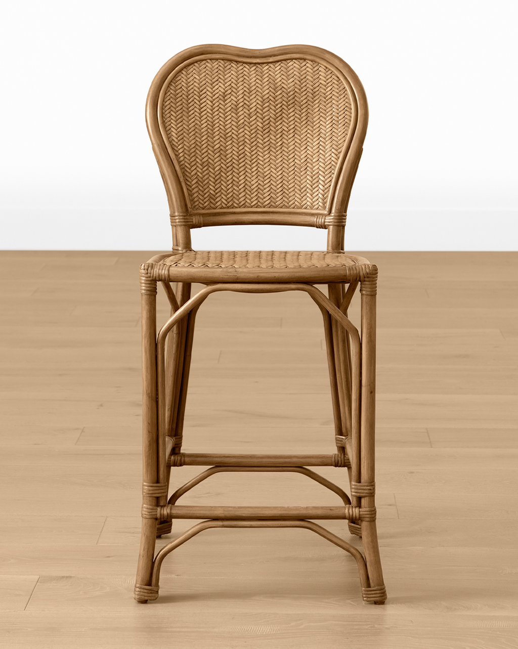 Tabouret de comptoir européen en rotin et lin de performance avec assise tissée artisanale pour salle à manger