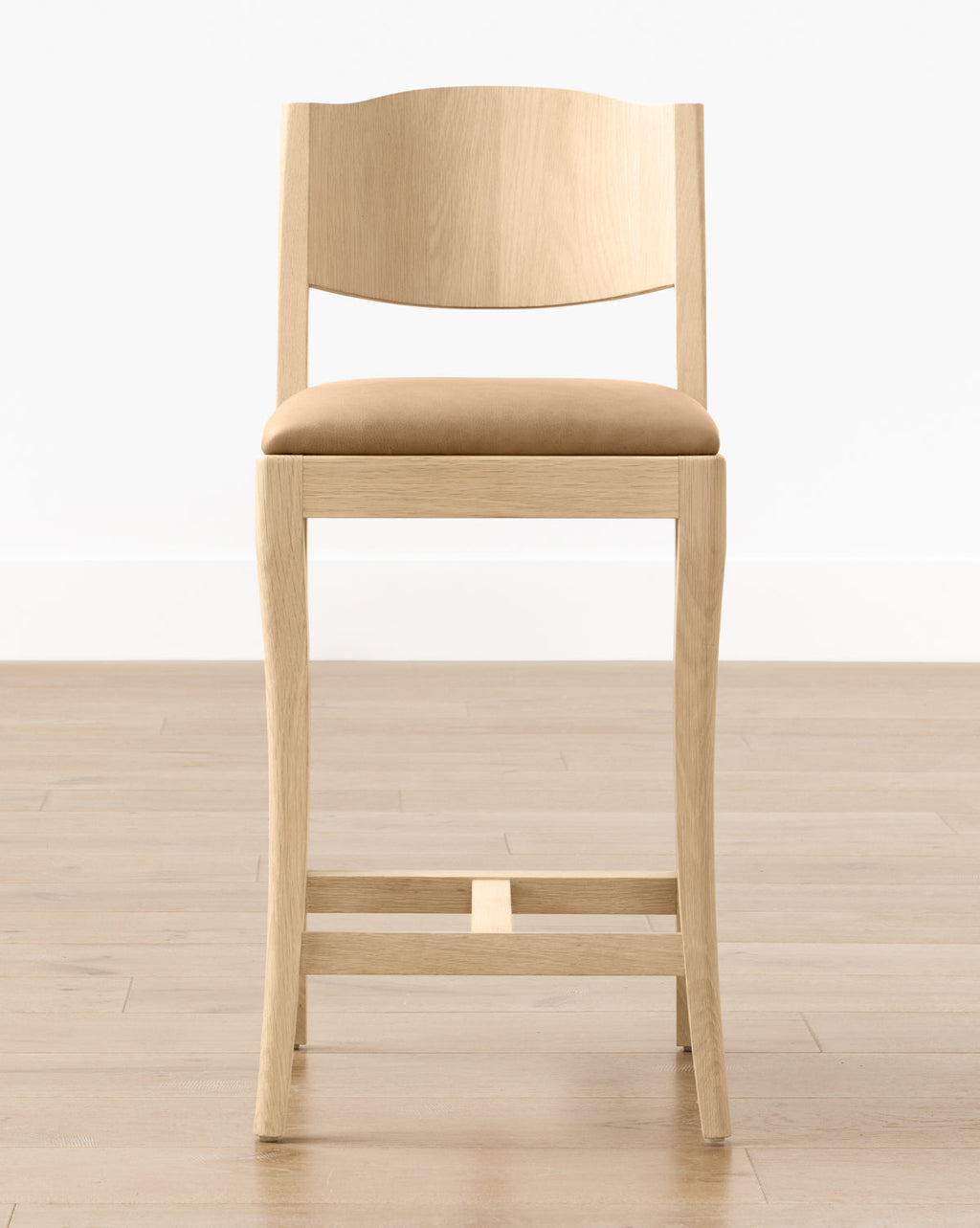 Tabouret de comptoir moderne en chêne blanc avec détails incurvés et revêtement performant pour salle à manger