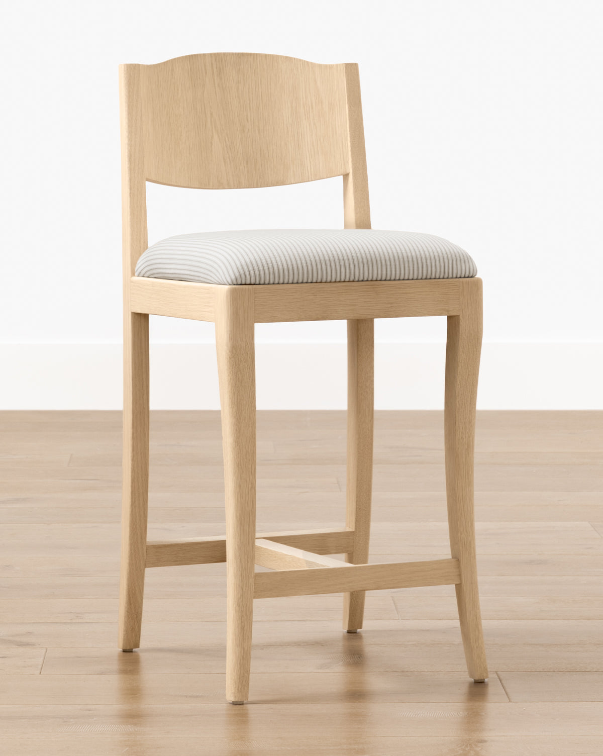 Tabouret de comptoir moderne en chêne blanc avec détails incurvés et revêtement performant pour salle à manger