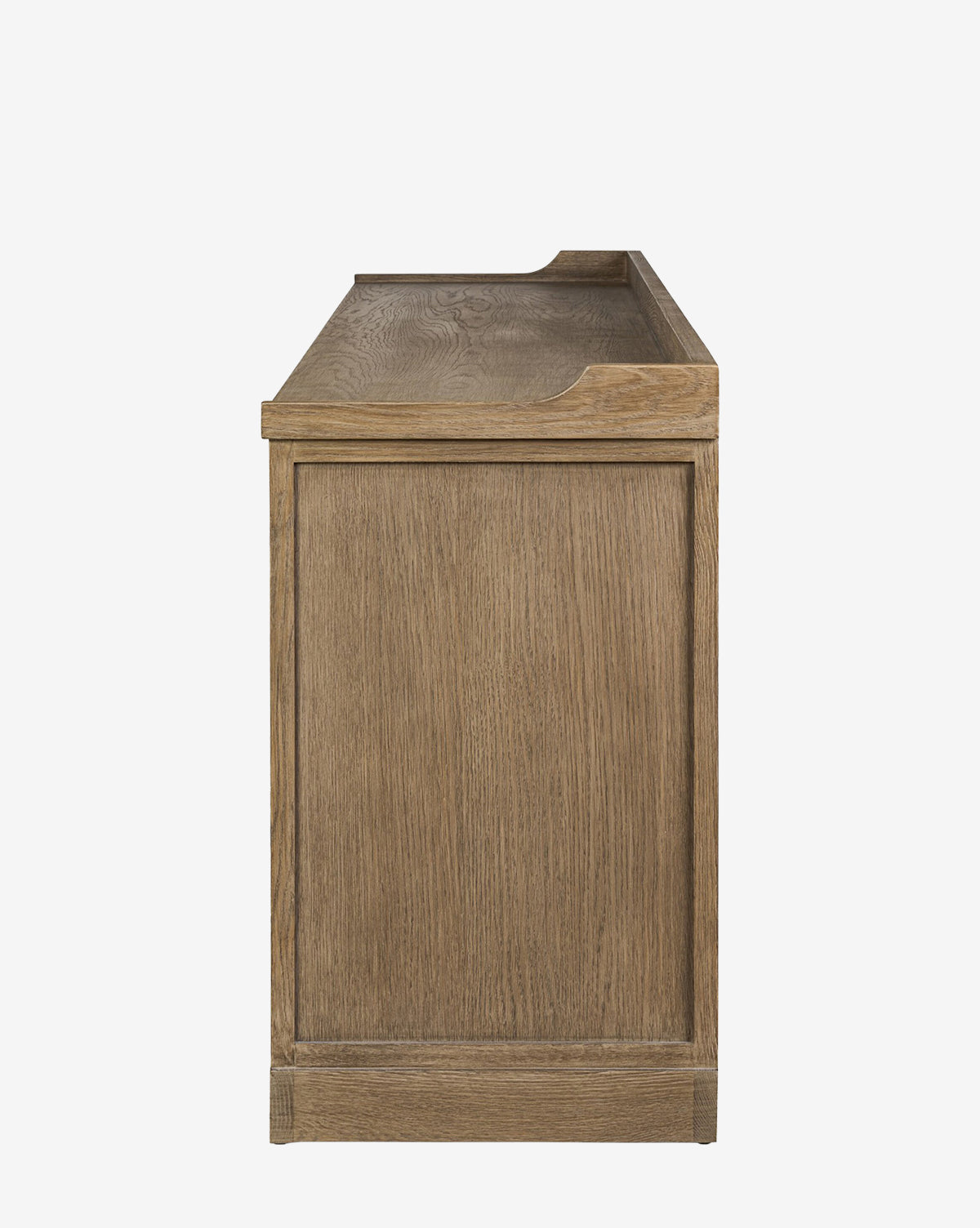 Buffet moderne en chêne aux lignes épurées et finition naturelle pour le salon