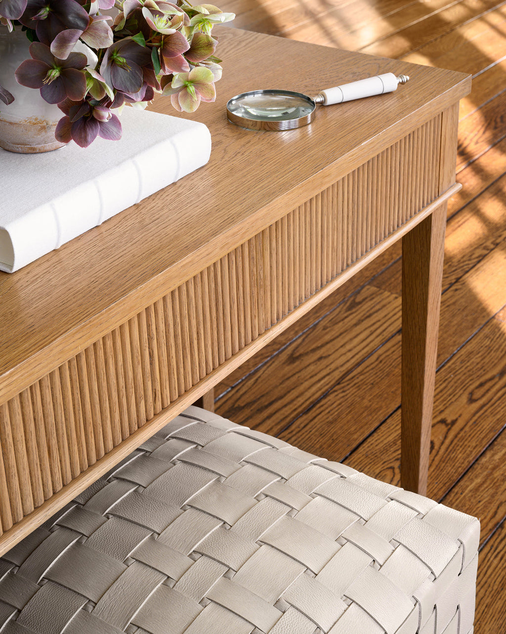 Console moderne en bois au design minimaliste pour salon
